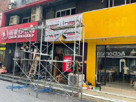 潼南区制作广告招牌如何避免它发黄？